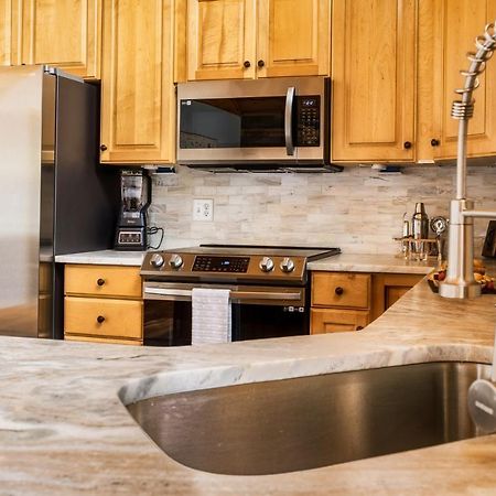Mountainside - New Luxury Cabin-Fire Table-Hot Tub-3 Pools-Ps5-Bears Gatlinburg Luaran gambar