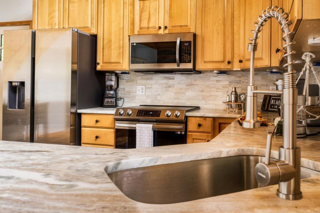 Mountainside - New Luxury Cabin-Fire Table-Hot Tub-3 Pools-Ps5-Bears Gatlinburg Luaran gambar