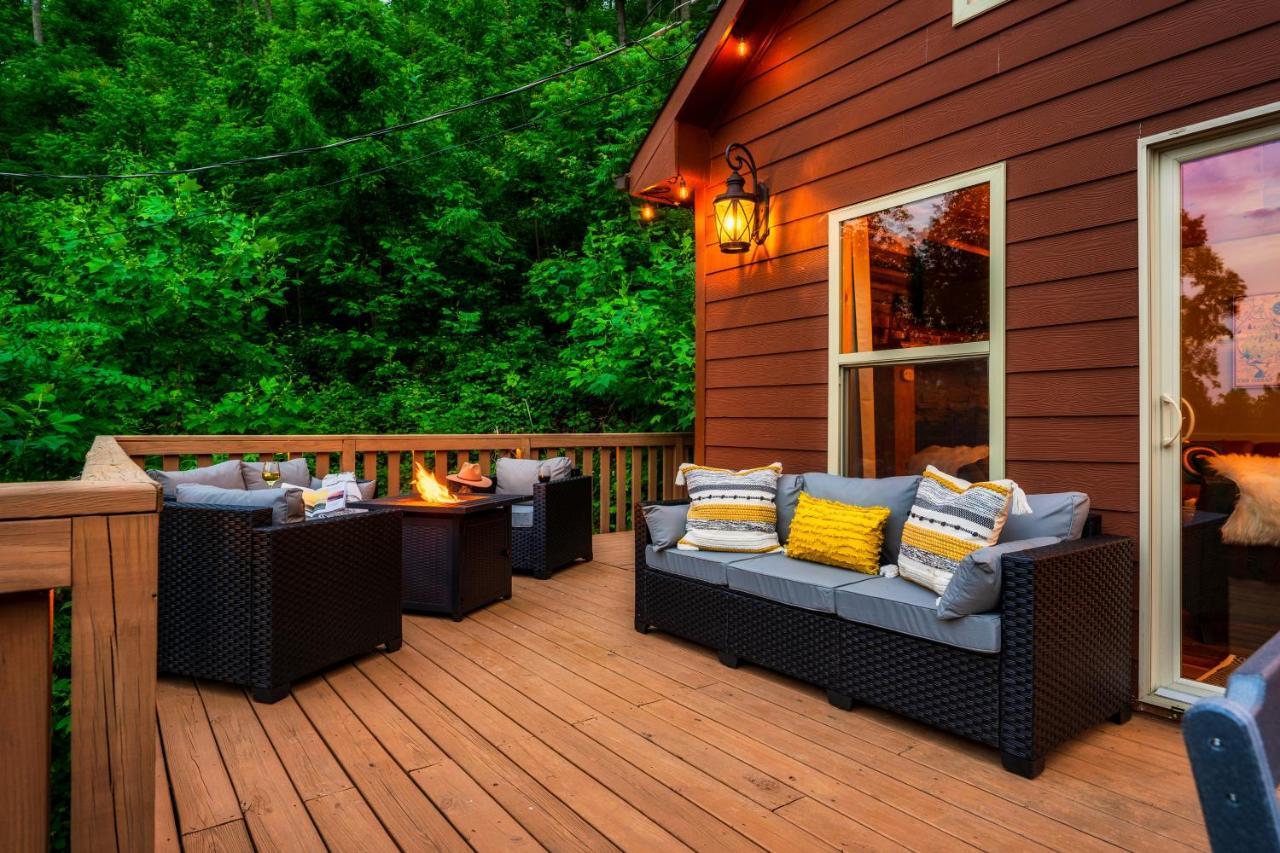 Mountainside - New Luxury Cabin-Fire Table-Hot Tub-3 Pools-Ps5-Bears Gatlinburg Luaran gambar