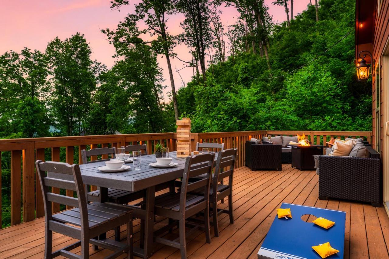 Mountainside - New Luxury Cabin-Fire Table-Hot Tub-3 Pools-Ps5-Bears Gatlinburg Luaran gambar